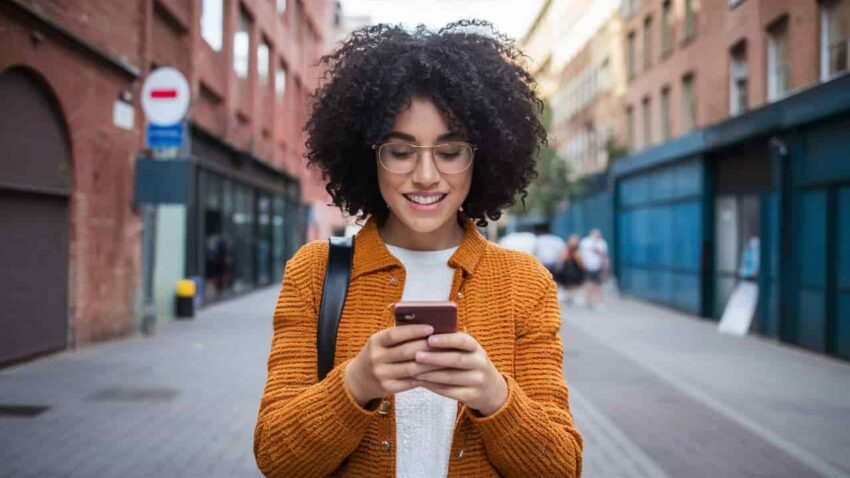 Can People See When You Check Their Location